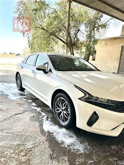 كيا K5